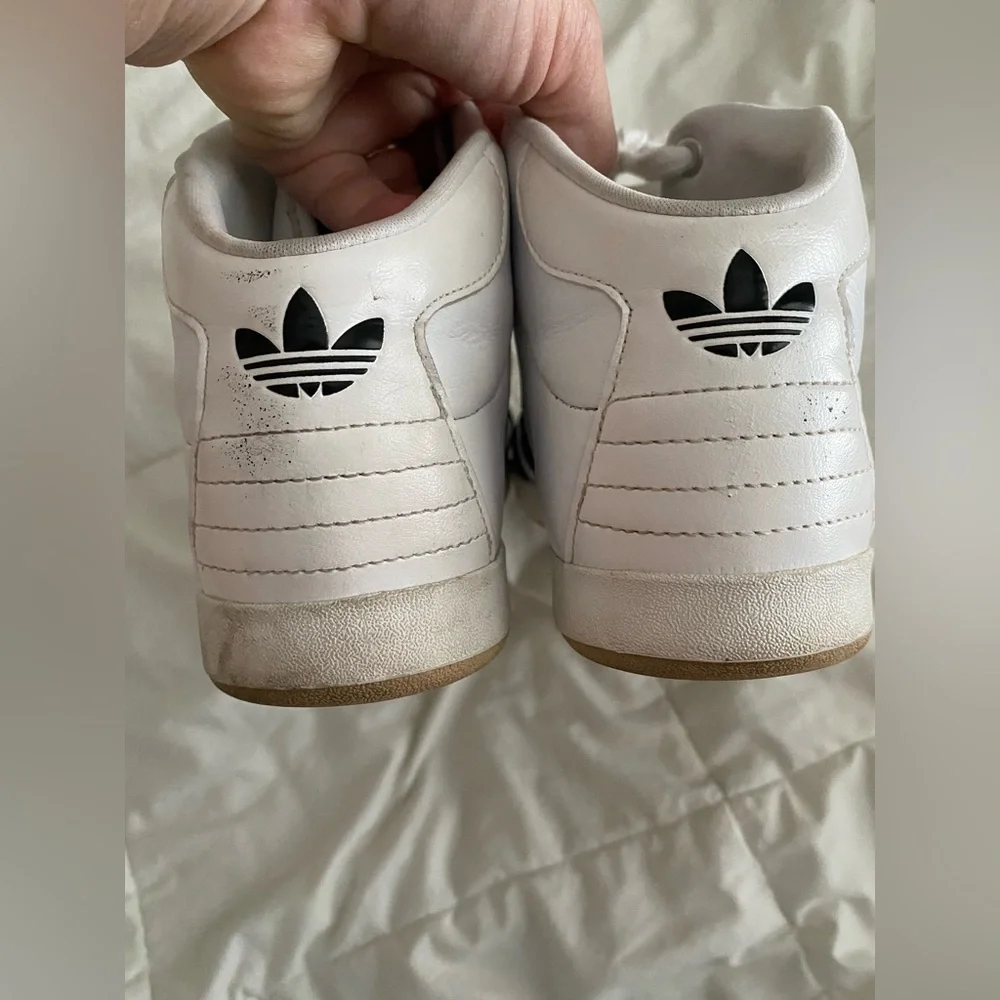 Adidas black and white high top shoes - Picture 8 of 8